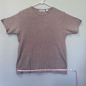 Old Navy Ribbed Knit Short Sleeve Top in Taupe